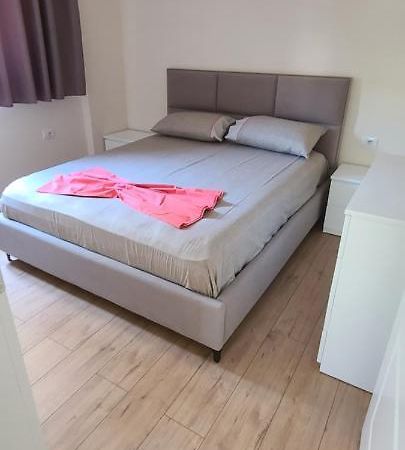 Brand New Apartment Gjirokastër المظهر الخارجي الصورة